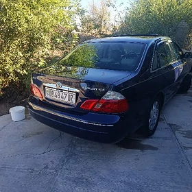Toyota Avalon 2004
