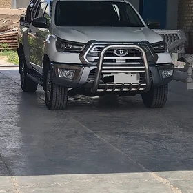Toyota Hilux 2022