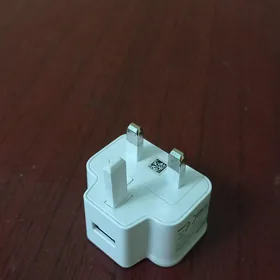Samsung orginal zaryatnik