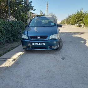 Opel Zafira 2001
