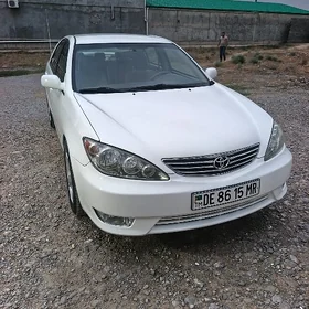 Toyota Camry 2005
