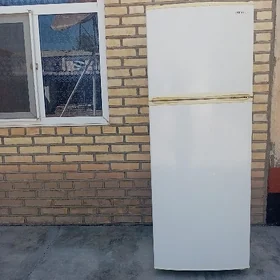 Холодильник SAMSUNG