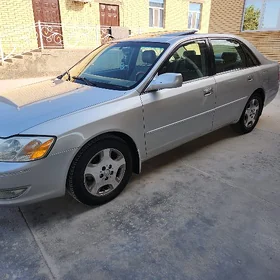 Toyota Avalon 2003