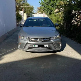 Toyota Camry 2017
