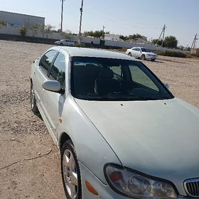 Nissan Maxima 2004