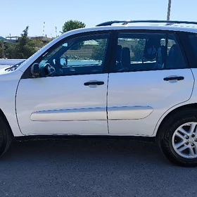 Toyota RAV4 2001
