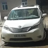 Toyota Sienna 2011