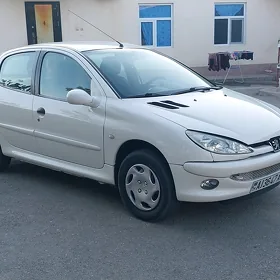 Peugeot 206 2010