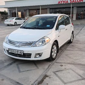 Nissan Versa 2010