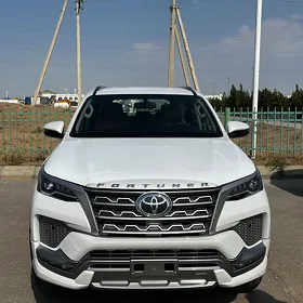 Toyota Fortuner 2026