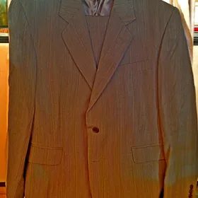 Новый мужской костюм (Размер 54/XL, рост 172). Македония