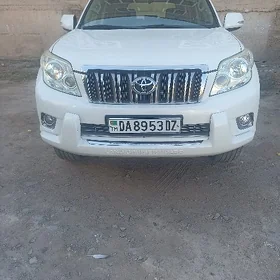 Toyota Land Cruiser Prado 2013