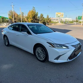 Lexus ES 350 2021