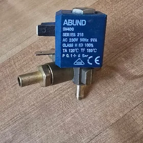 Solenoid klapan.