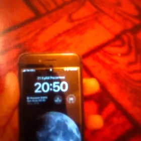 iPhone 8