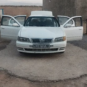 Nissan Cefiro 1994