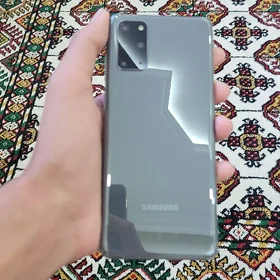 S20+