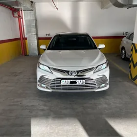 Toyota Camry 2020