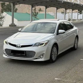 Toyota Avalon 2013