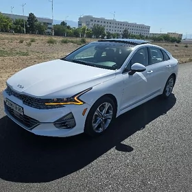 Kia K5 2023