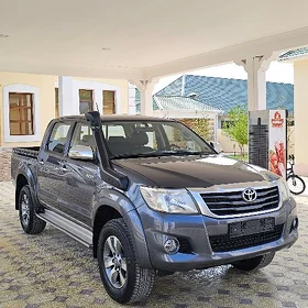 Toyota Hilux 2013