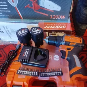 Шрупаве́рт Беню 12v,2 батарей.