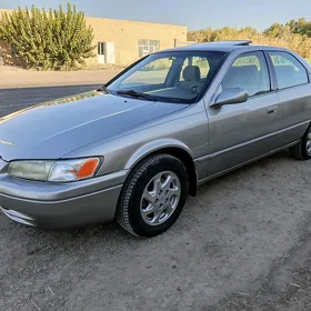 Toyota Camry 1999