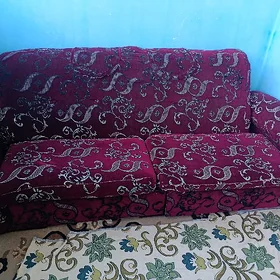 diwan kresla