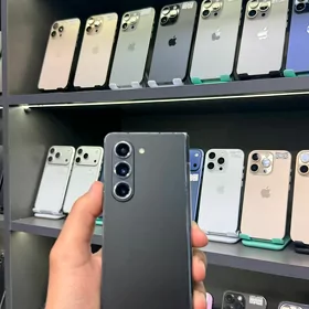 Samsung  Z Fold5