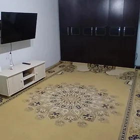 Satlyk 11 mkr 1 komnat 1nji et