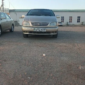 Toyota Sienna 2002