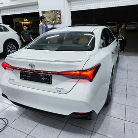 Toyota Avalon 2021