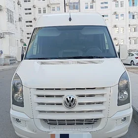Volkswagen Crafter 2011