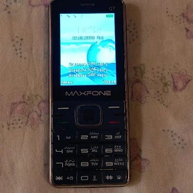 Maxfone Q7