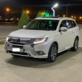Mitsubishi Outlander 2022