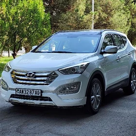 Hyundai Santa Fe 2013