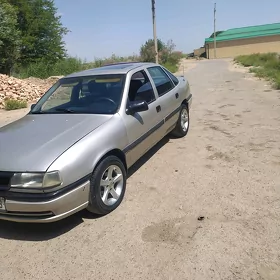 Opel Vectra 1990