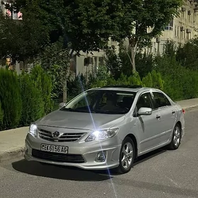 Toyota Corolla 2013