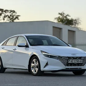 Hyundai Elantra 2021