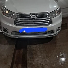 Toyota Highlander 2015