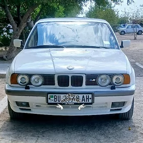 BMW E34 1989