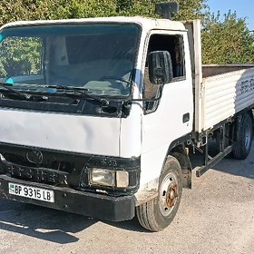 Mitsubishi Canter 2008