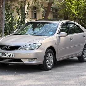 Toyota Camry 2003
