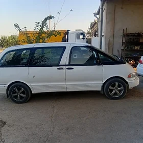 Toyota Previa 1991