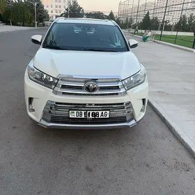 Toyota Highlander 2019