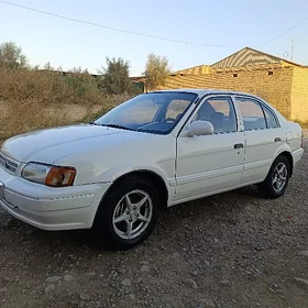 Toyota Tercel 1995