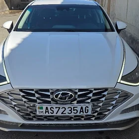 Hyundai Sonata 2022