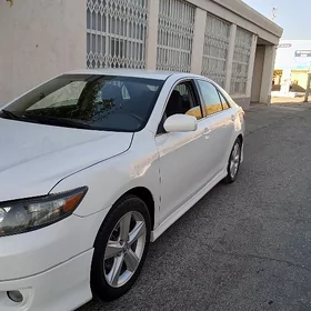 Toyota Camry 2010