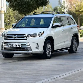 Toyota Highlander 2018