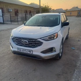 Ford Edge 2022